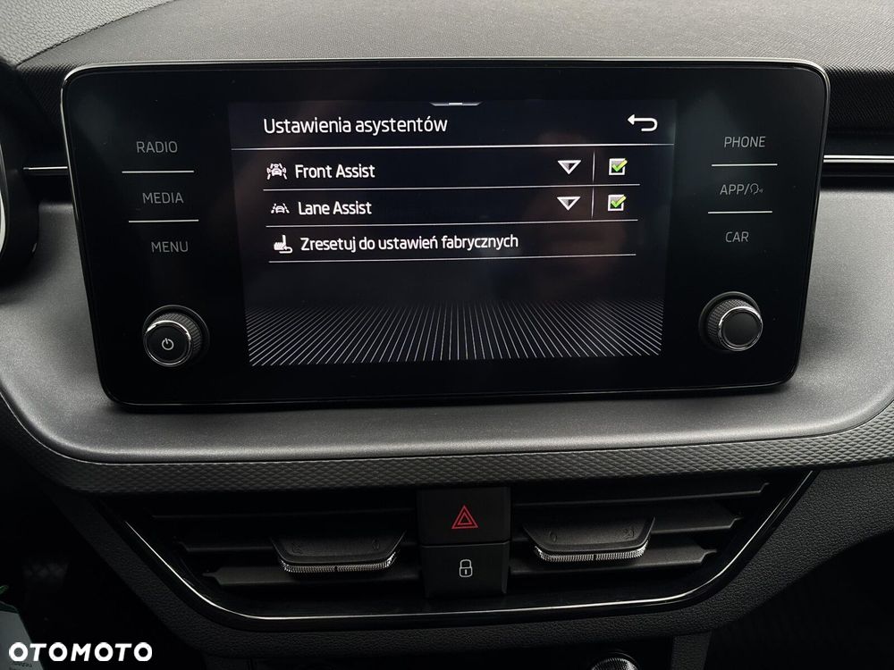 Skoda Scala 1.0 TSI Ambition - 24