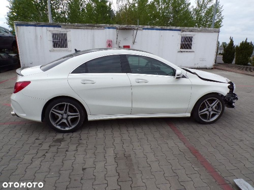 Części - Mercedes CLA 250 C117 2.0 211 KM 4MATIC SEDAN 15R - 3