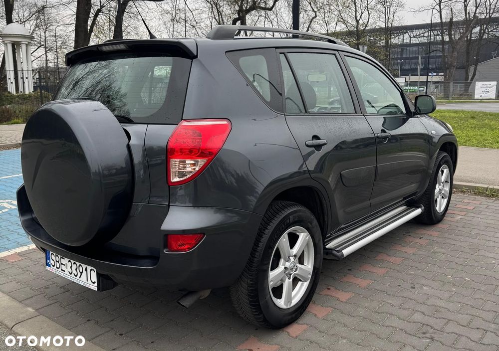 Toyota RAV4 2.0 VVT-i Sol - 6