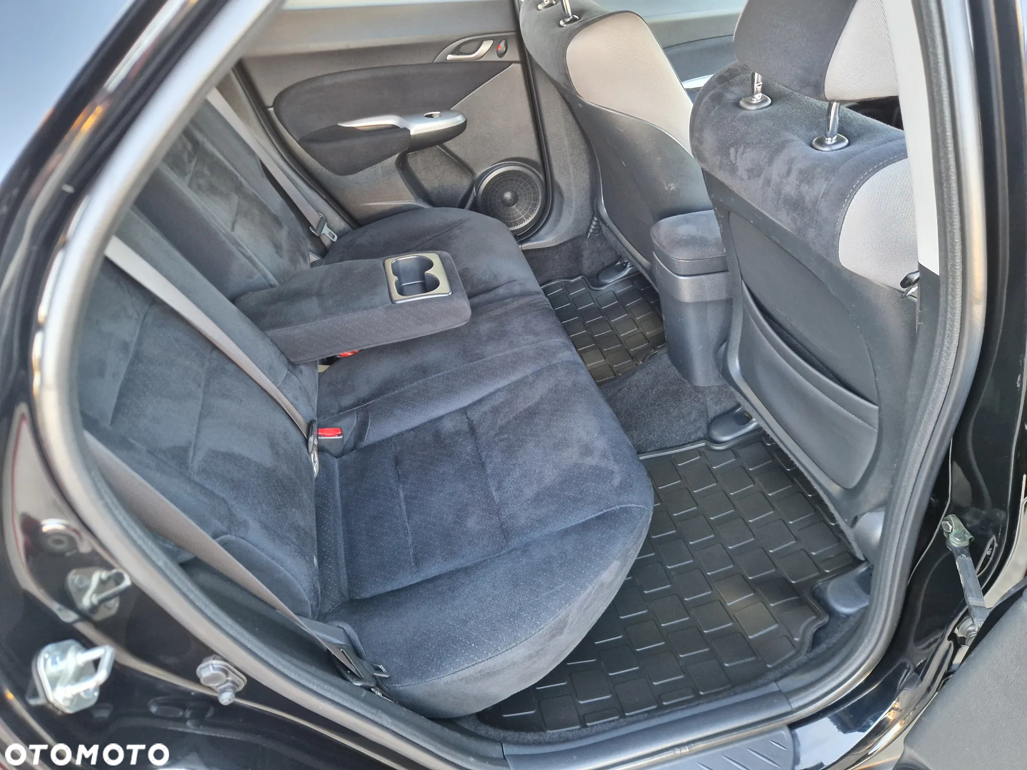 Honda Civic 1.8 Sport - 16