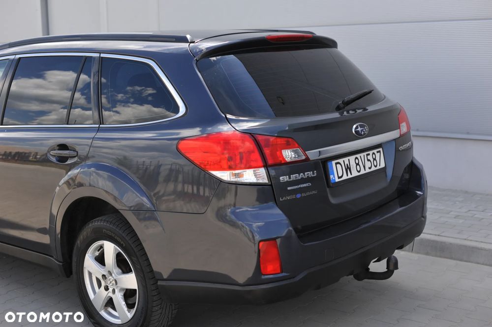 Subaru Outback 2.5i Active - 14