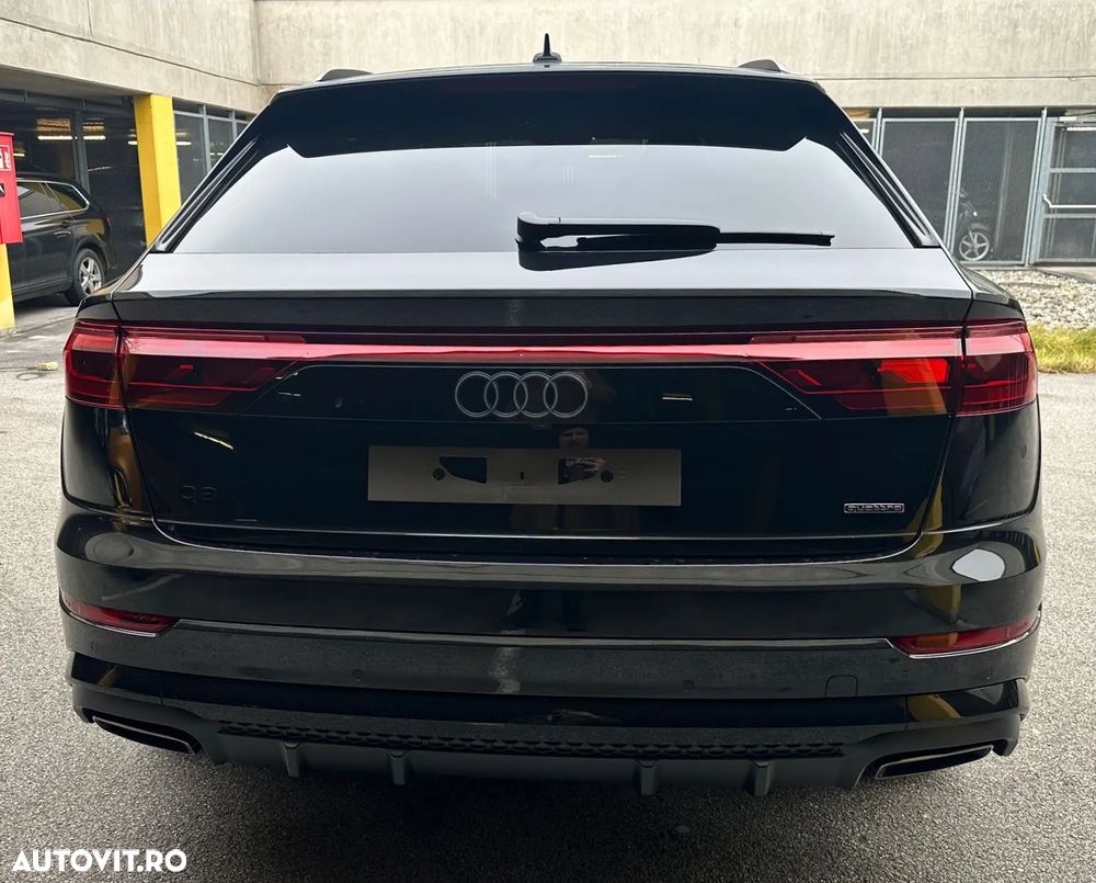 Audi Q8 - 13