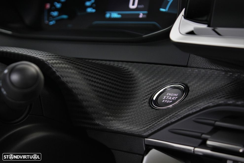 Peugeot e-2008 50 kWh Active Pack - 16