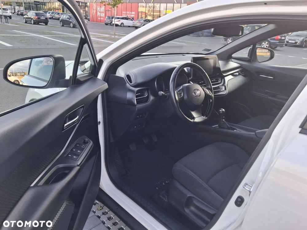 Toyota C-HR 1.2 T GPF Premium - 9