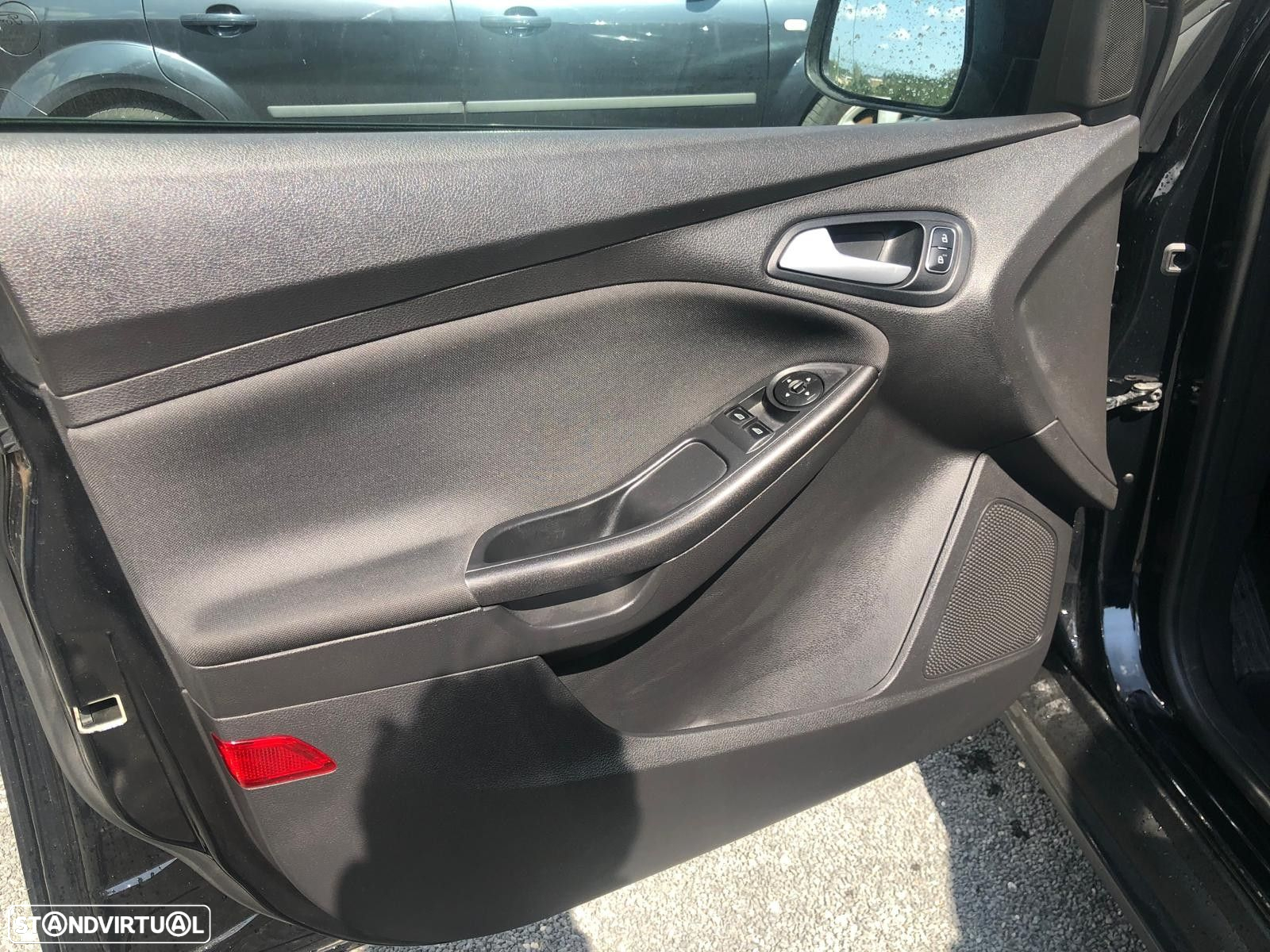 Ford Focus 1.5 TDCi Titanium - 16