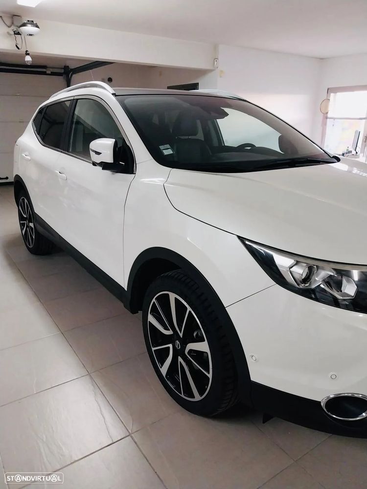 Nissan Qashqai 1.6 dCi Tekna J19 - 14