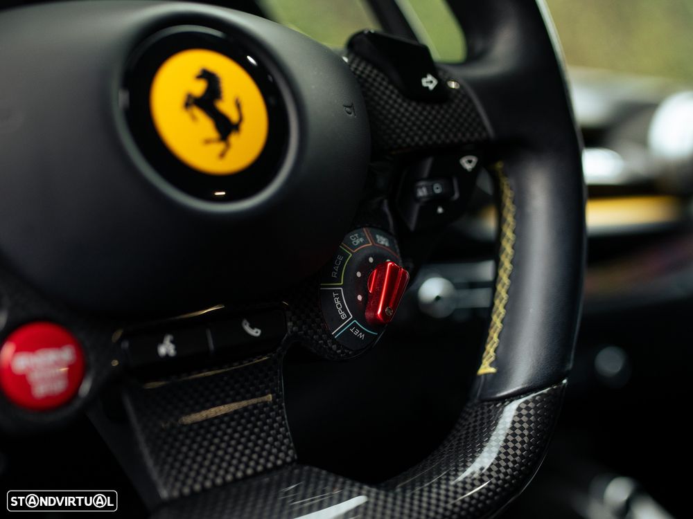 Ferrari 812 Superfast Standard - 37