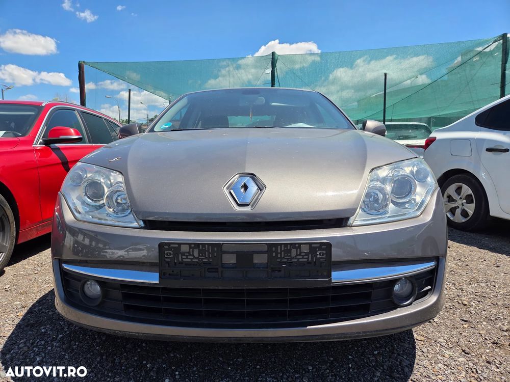Renault Laguna dCi 110 FAP Emotion - 2
