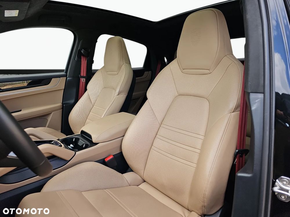 Porsche Cayenne Standard - 13