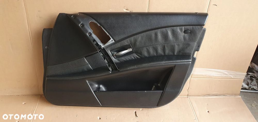 Boczek tapicerka prawy przód przednia prawa BMW 5 E60 E61 - 1