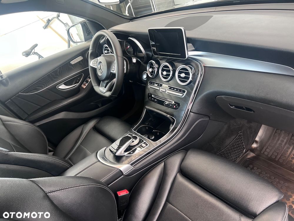 Mercedes-Benz GLC 250 d 4-Matic - 12