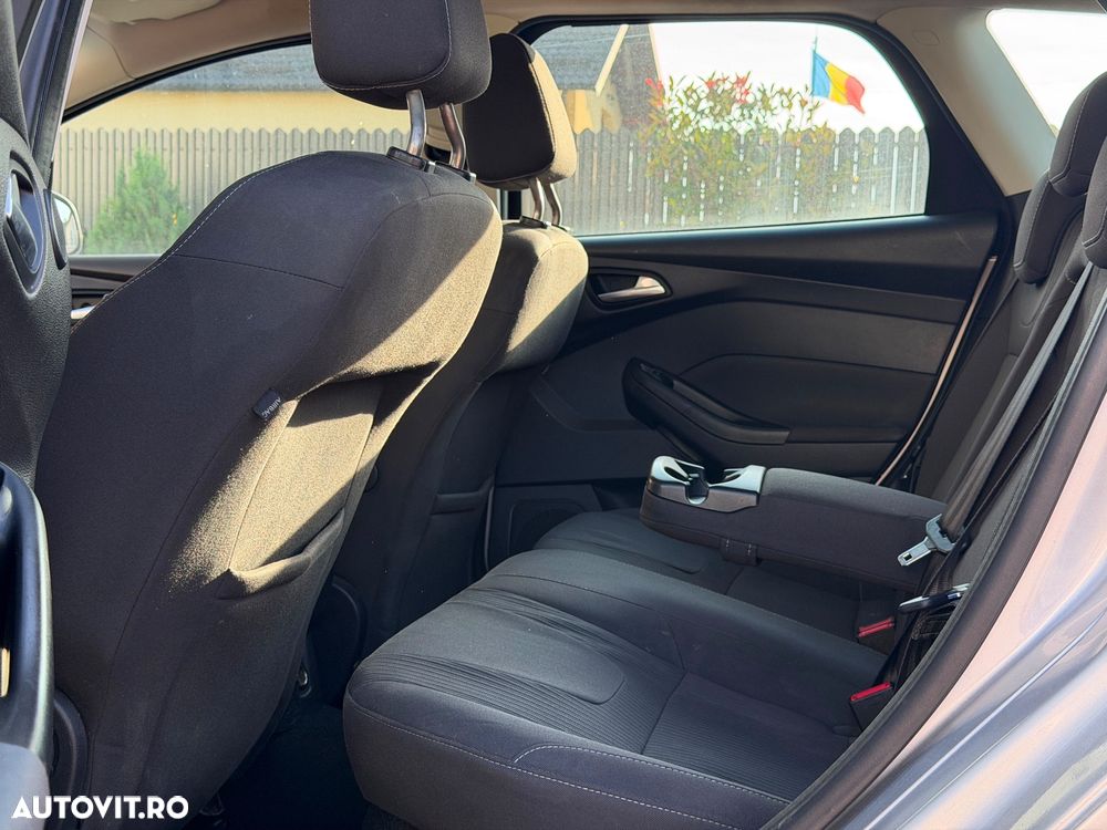Ford Focus 1.6 TDCI DPF Champions Edition - 7