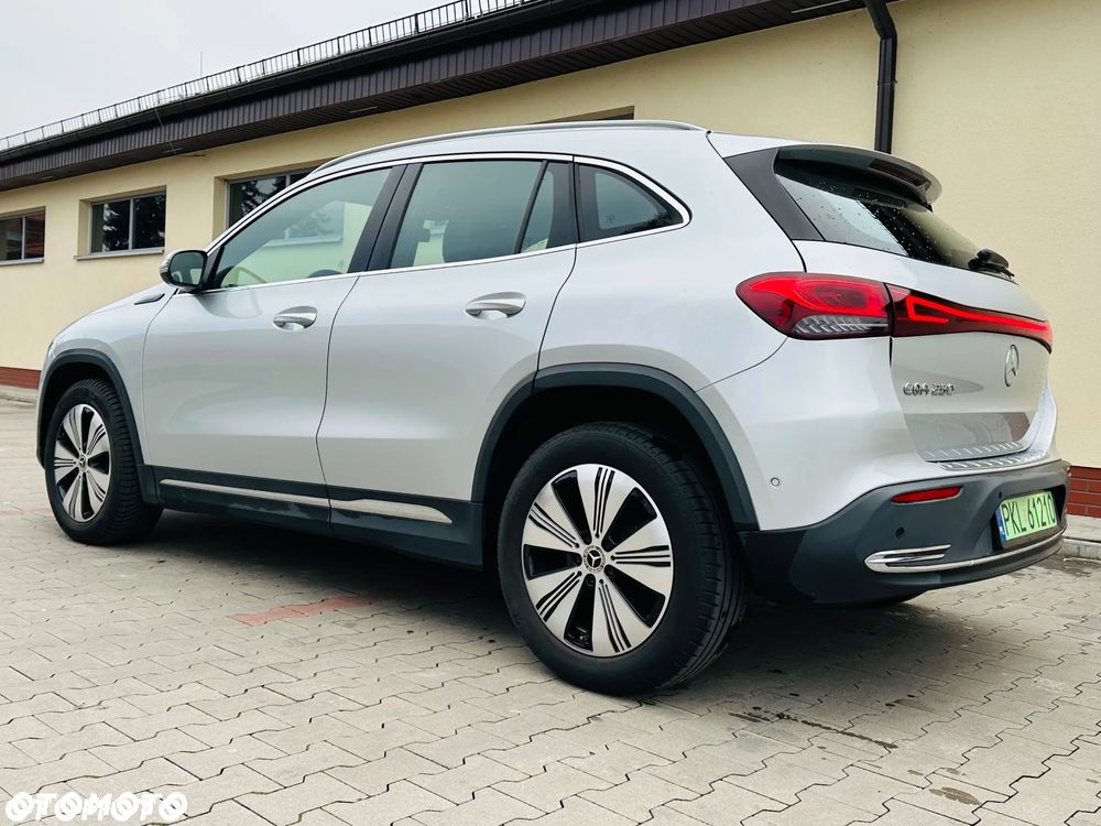 Mercedes-Benz EQA 250 - 4