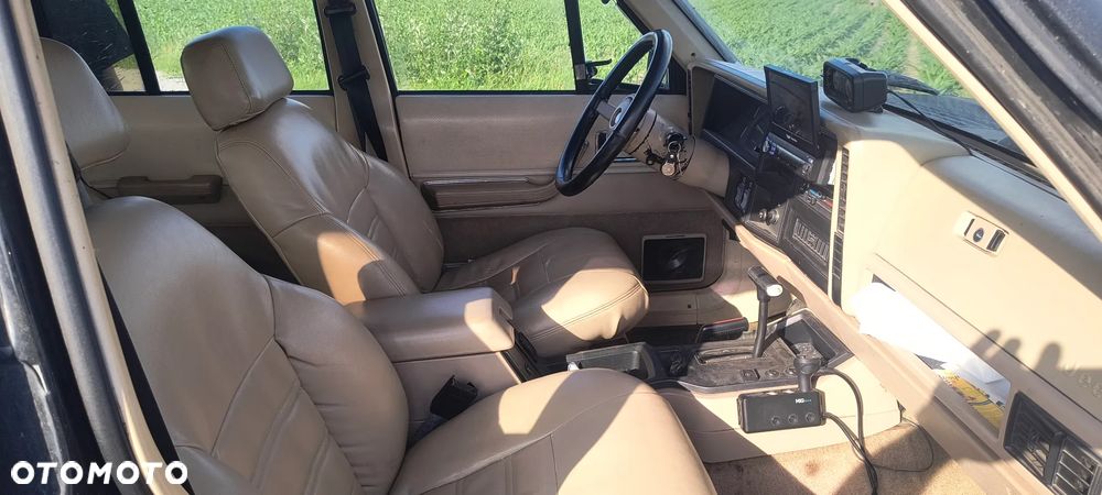 Jeep Cherokee 4.0 - 11