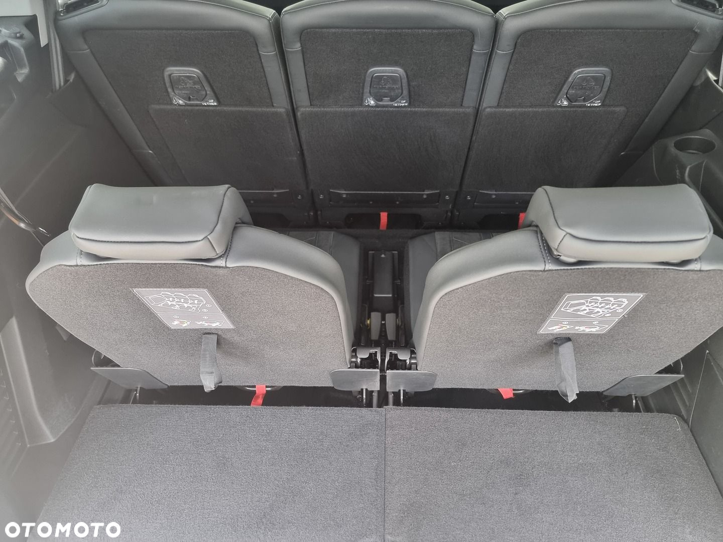 Peugeot 5008 2.0 BlueHDI Crossway S&S EAT8 - 25