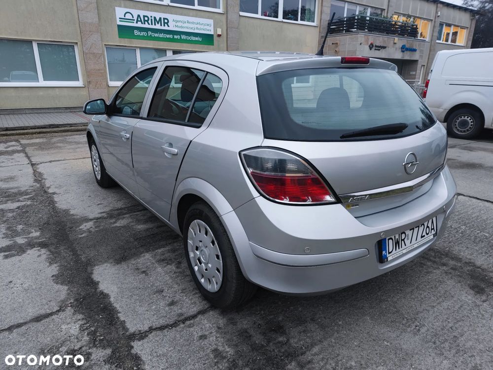 Opel Astra 1.6 EU5 - 13