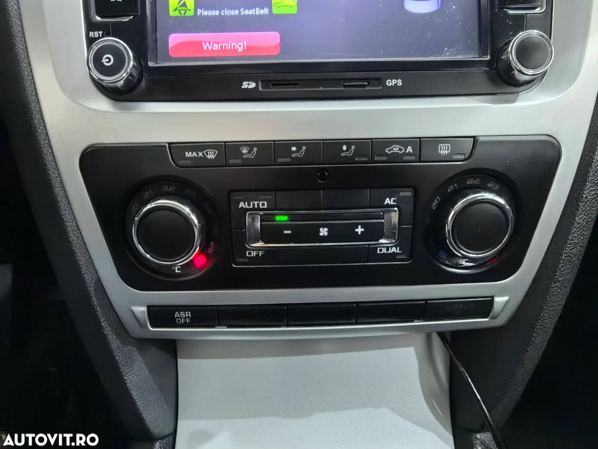 Skoda Octavia 1.6 TDI Ambiente - 21