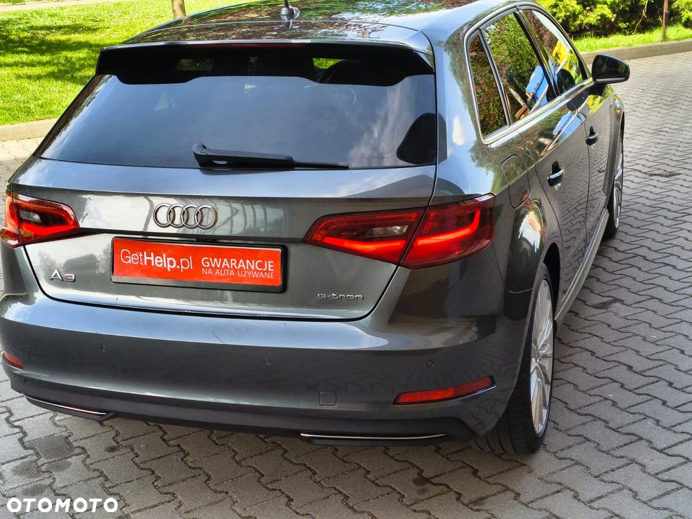 Audi A3 Sportback 1.4 TFSI e-tron S line Sportpaket - 9