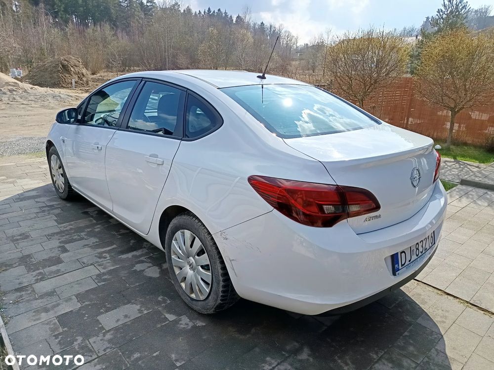 Opel Astra - 5