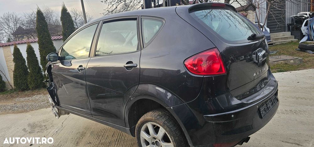 Oglinda dreapta Seat Altea 2004 2005 / 2006 2007 - 2