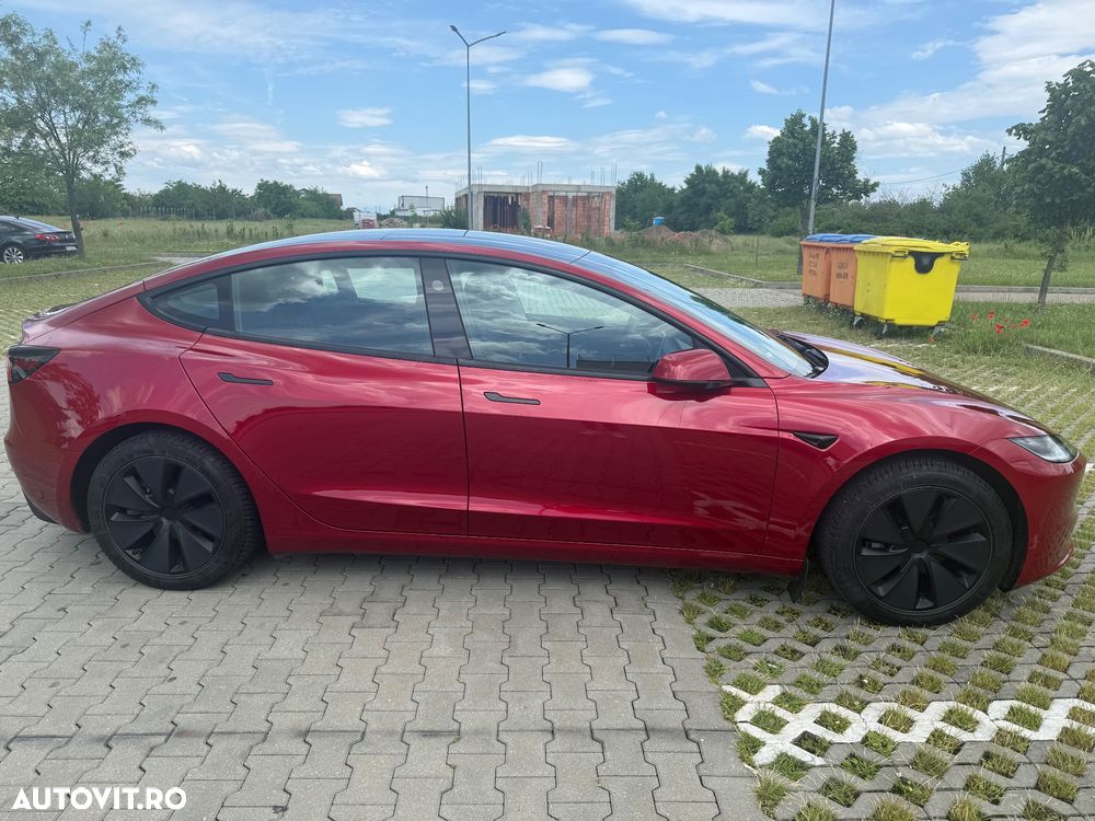 Tesla Model 3 Long Range AWD Premium - 4