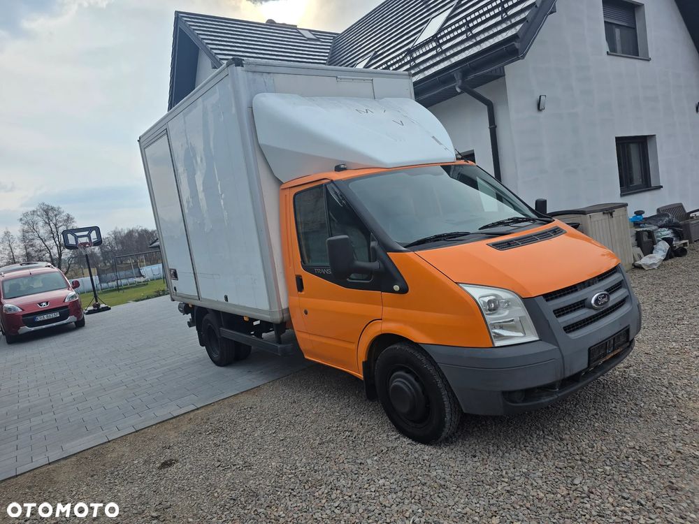 Ford Transit - 8