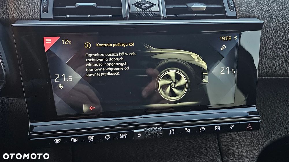 DS Automobiles DS 7 Crossback 1.6 PureTech Performance Line + - 36