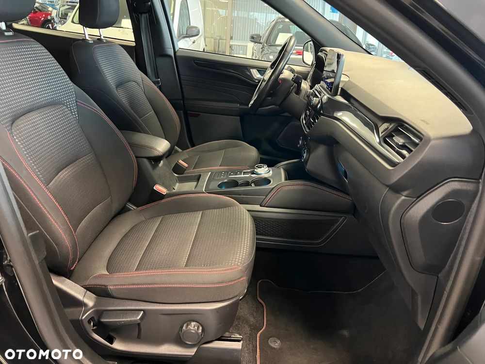Ford Kuga 2.5P PHEV FWD ST-Line - 41