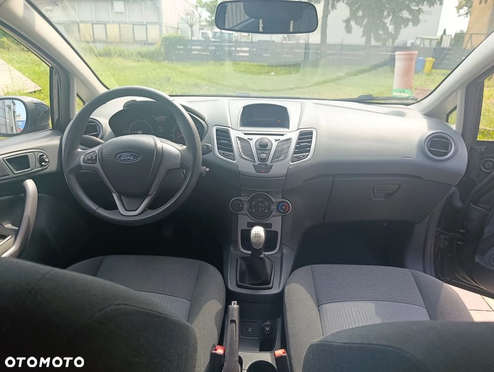 Ford Fiesta 1.25 Champions Edition - 10