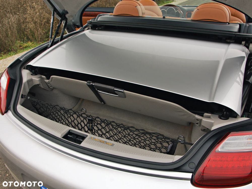 Lexus SC Prestige - 35