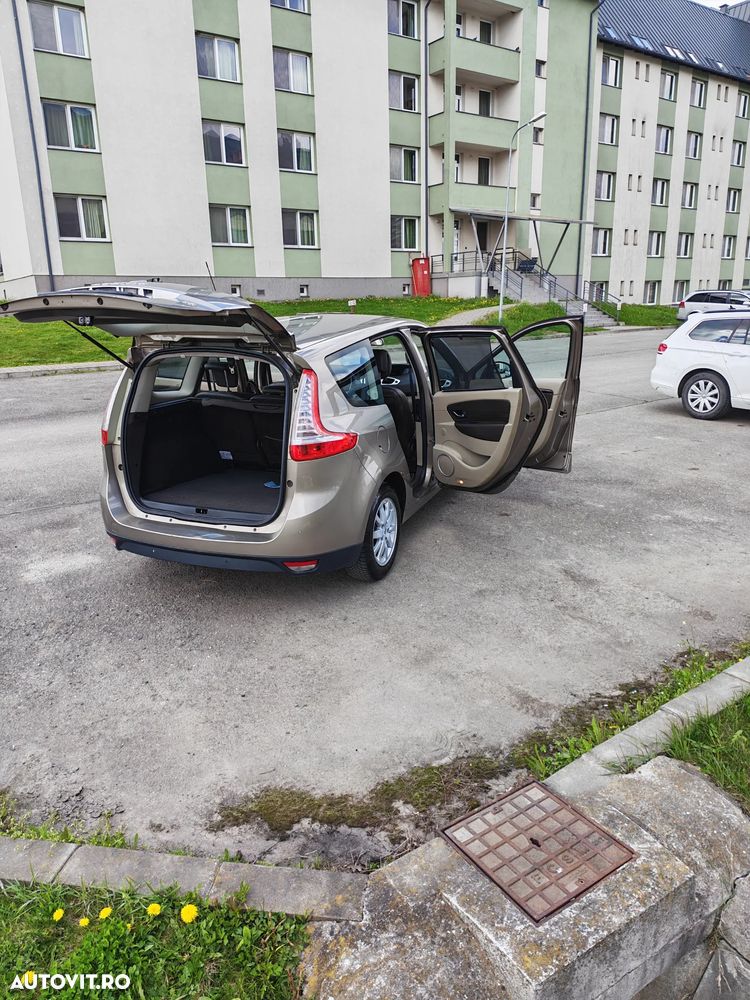 Renault Scenic 1.9 dCi FAP Privilege - 10