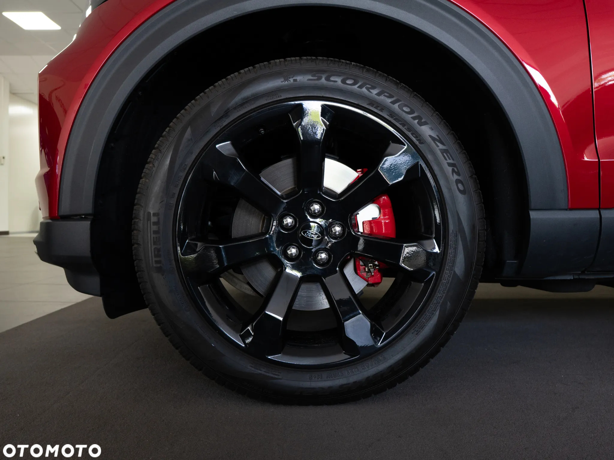Ford Explorer - 7