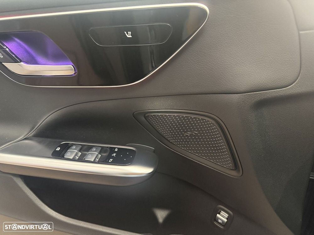 Mercedes-Benz C 220 d Avantgarde - 17