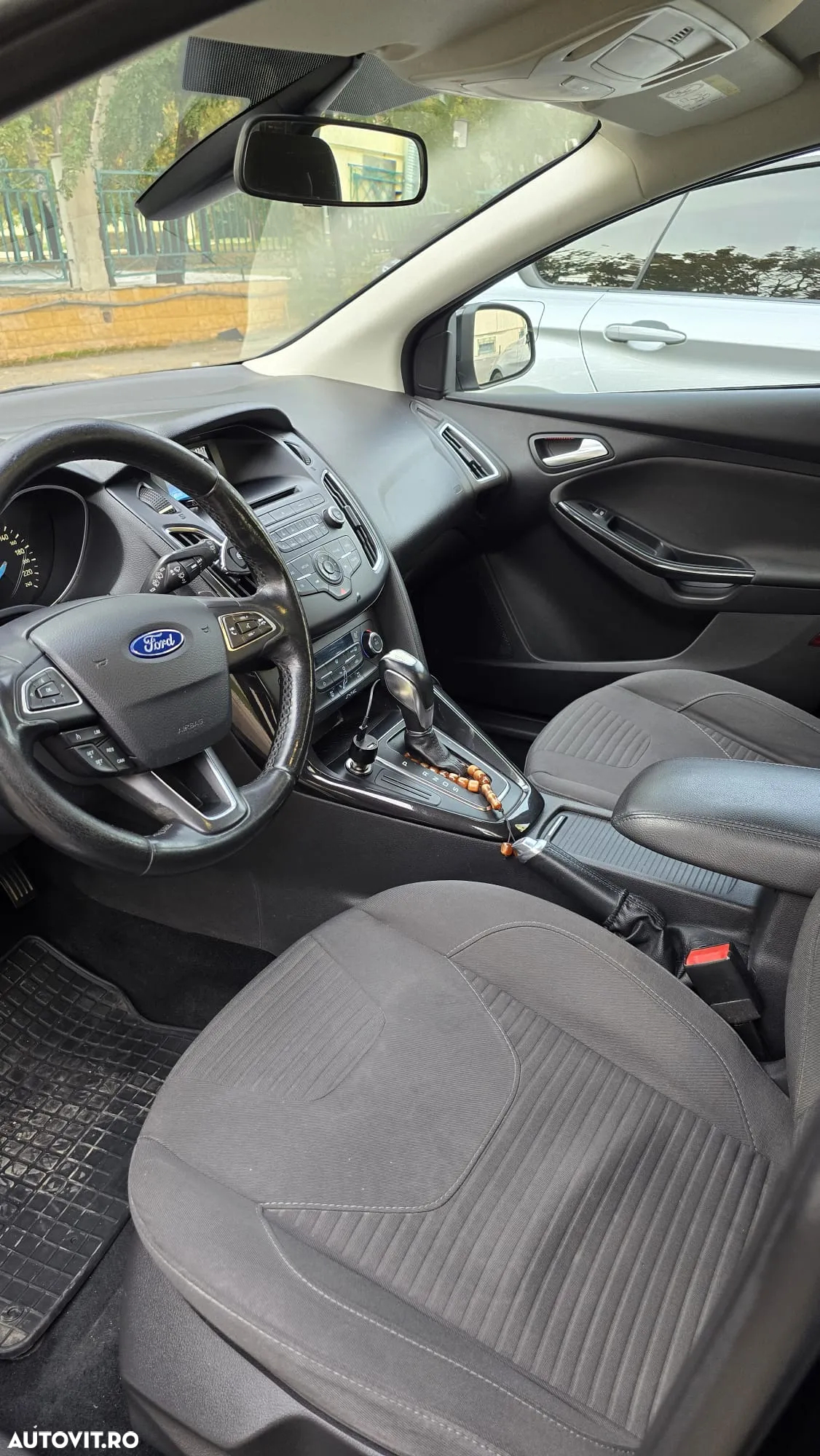 Ford Focus - 7