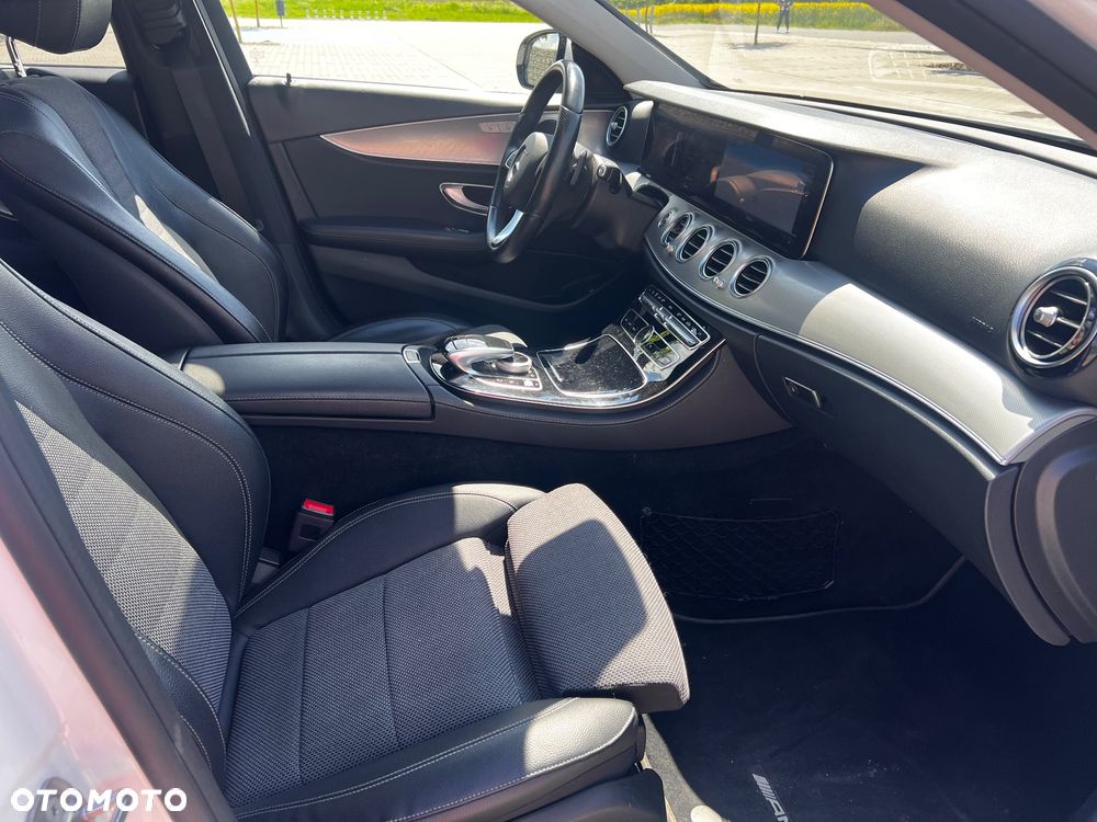 Mercedes-Benz Klasa E 220 d 9G-TRONIC Avantgarde - 10