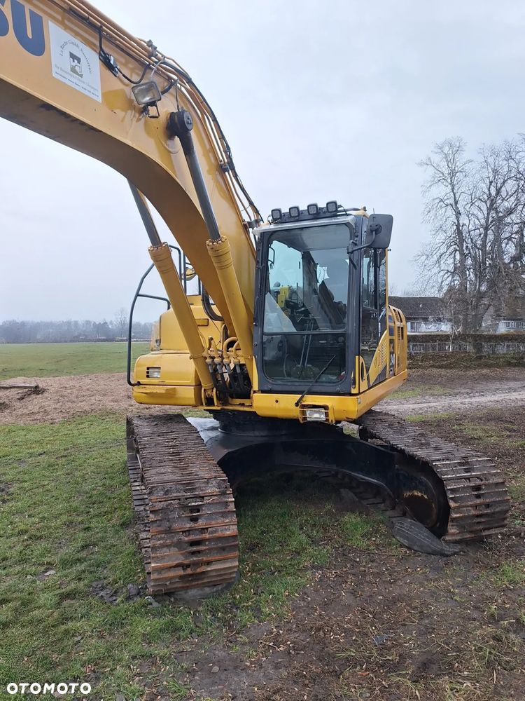 Komatsu PC240NLC-10 - 2