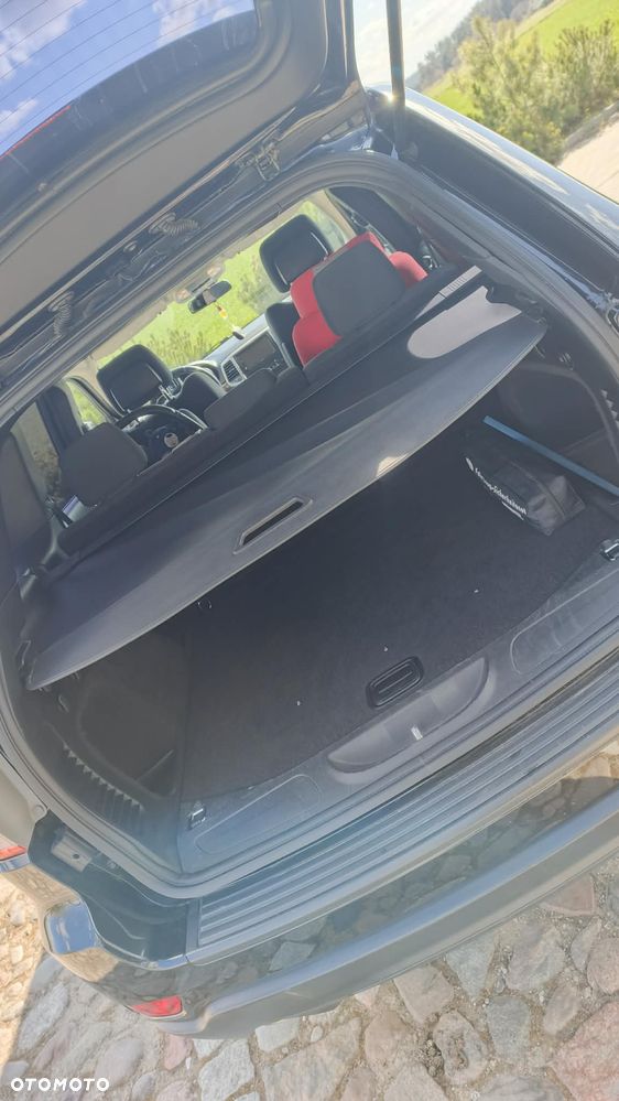 Jeep Grand Cherokee 3.0 CRD Laredo - 12