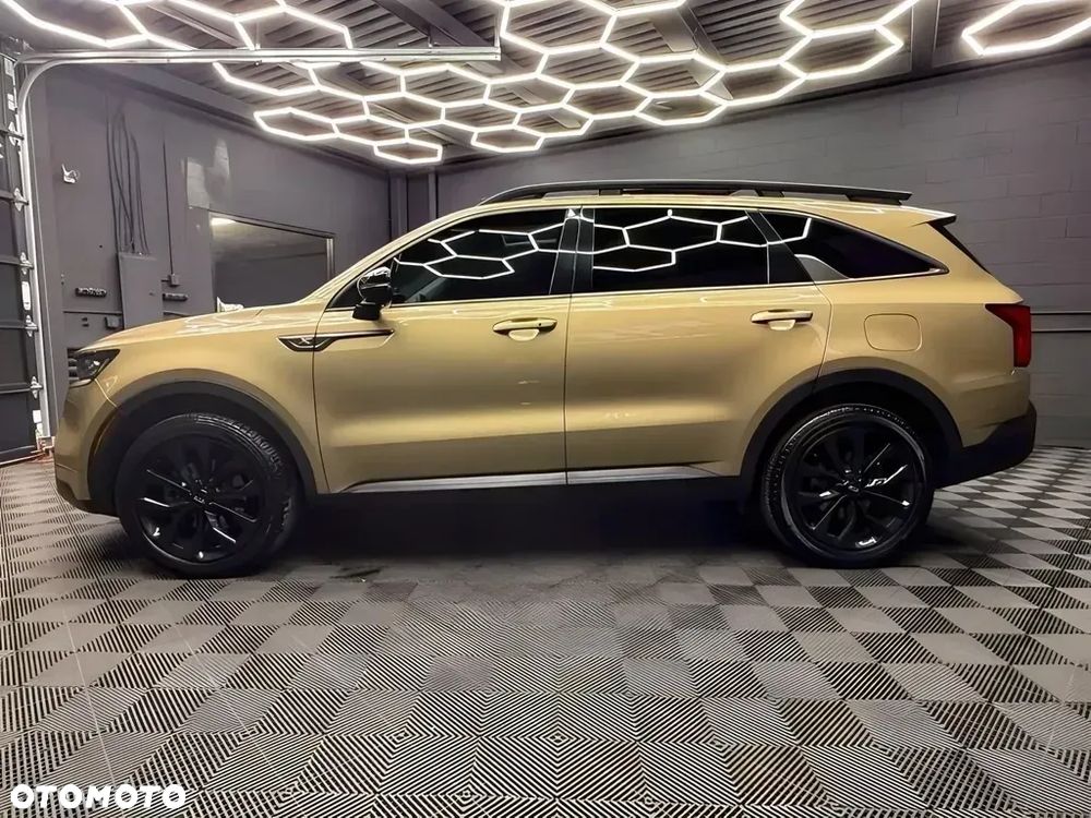 Kia Sorento - 4