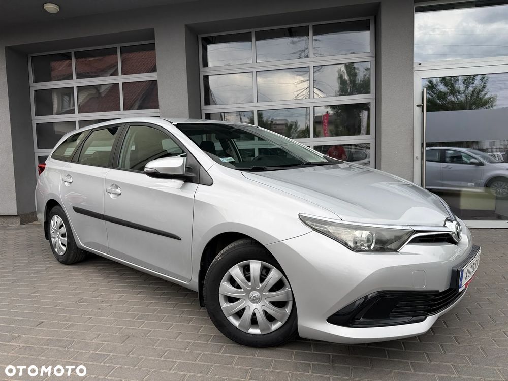 Toyota Auris 1.33 VVT-i Active - 1