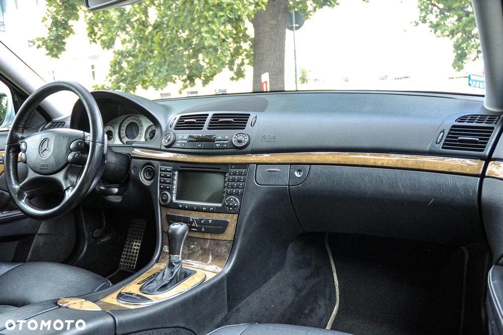 Mercedes-Benz Klasa E 320 CDI 4-Matic Avantgarde - 11