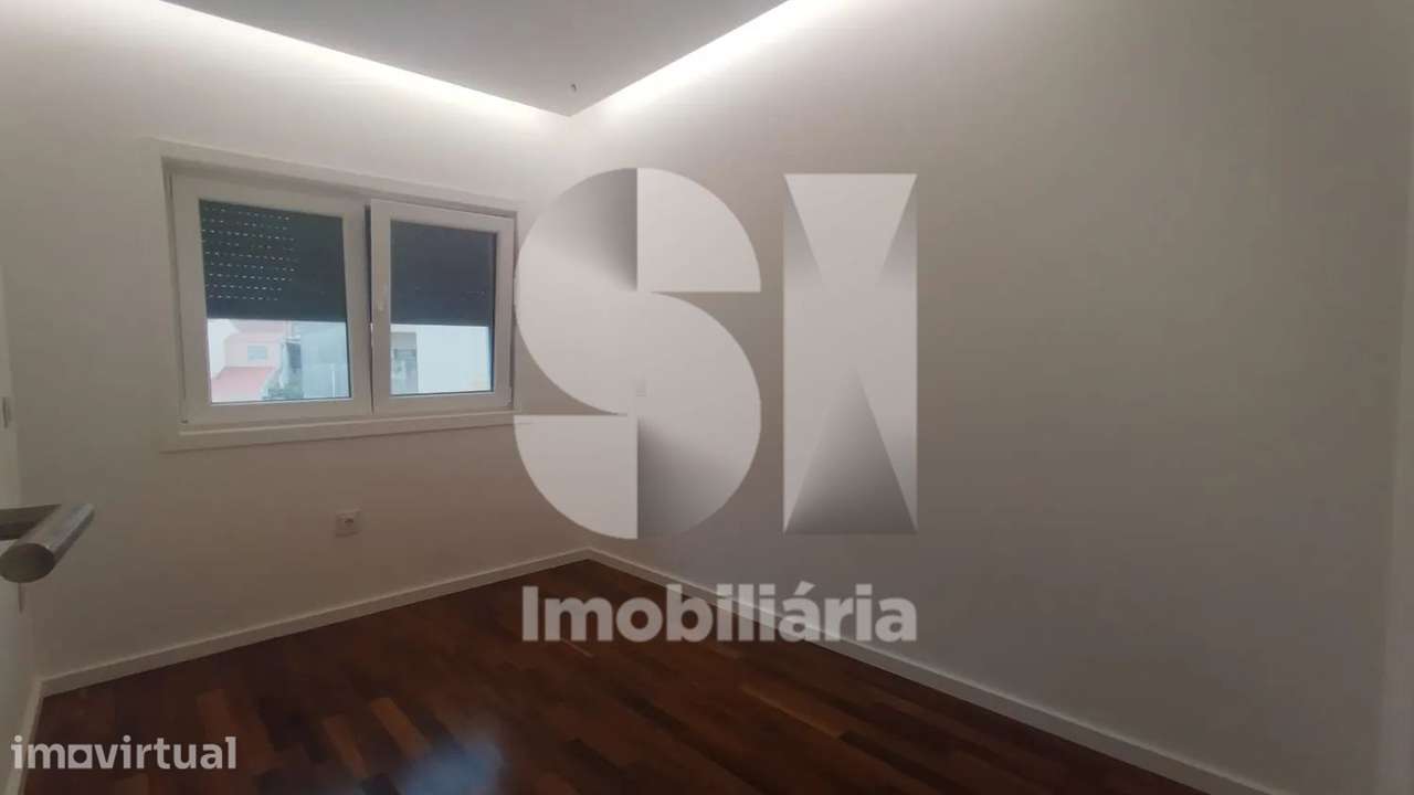 Moradia T3 de Luxo no Coração da Póvoa de Varzim - Grande imagem: 3/18