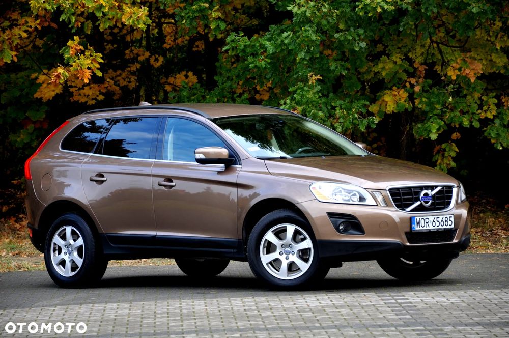 Volvo XC 60 2.4D Momentum - 11
