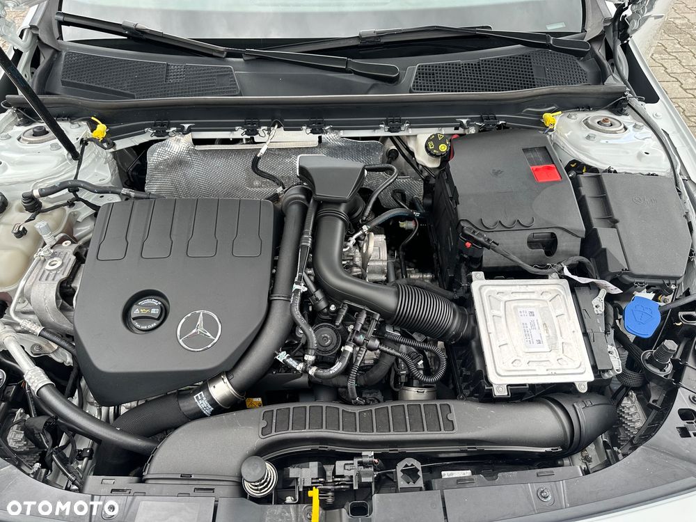 Mercedes-Benz Klasa A 200 7G-DCT Edition AMG Line - 21