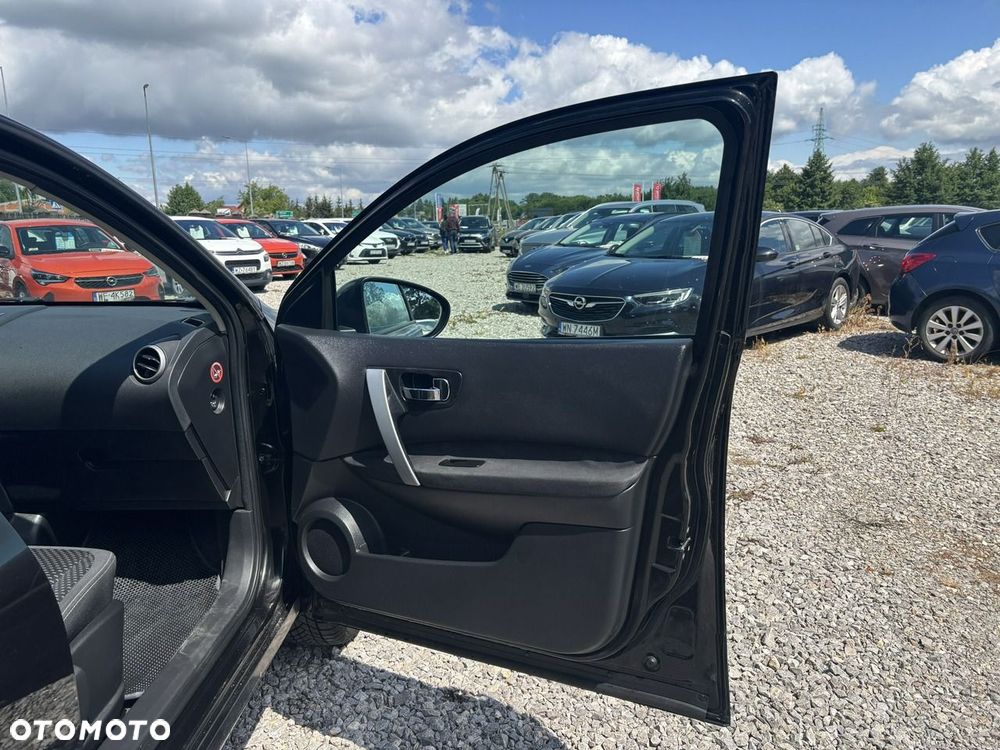 Nissan Qashqai - 35