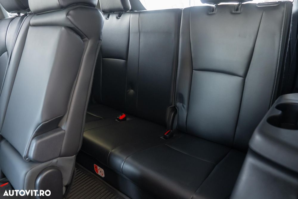 Toyota Highlander - 16