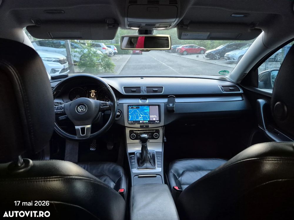 Volkswagen Passat 2.0 TDI BlueMotion Technology Comfortline - 12