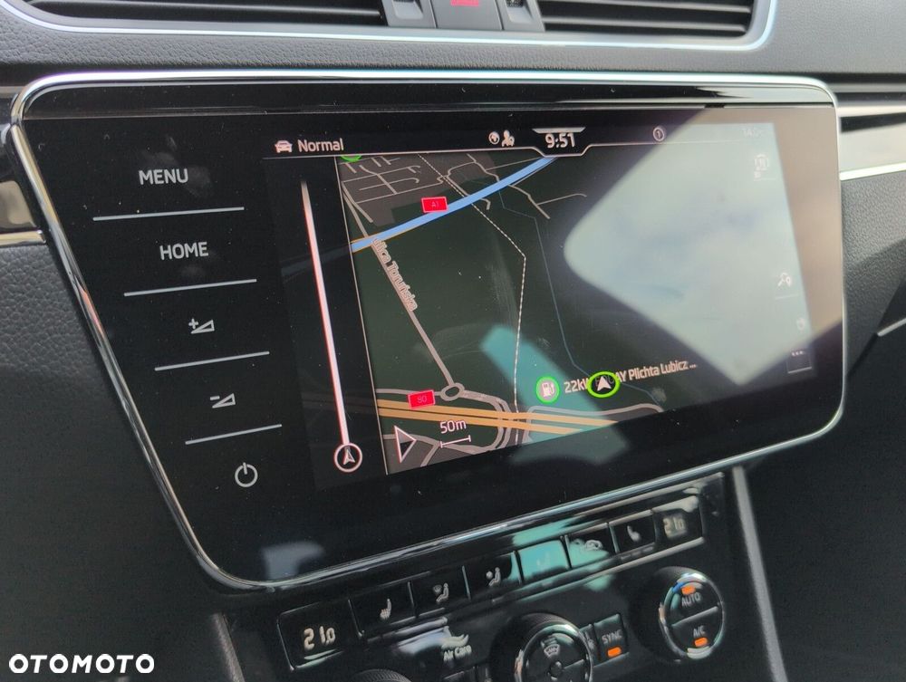 Skoda Superb 2.0 TDI SCR L&K DSG - 34
