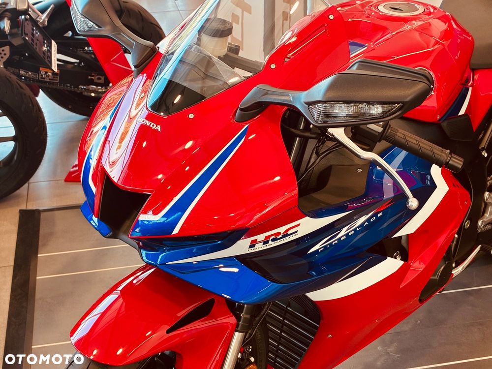 Honda CBR - 6