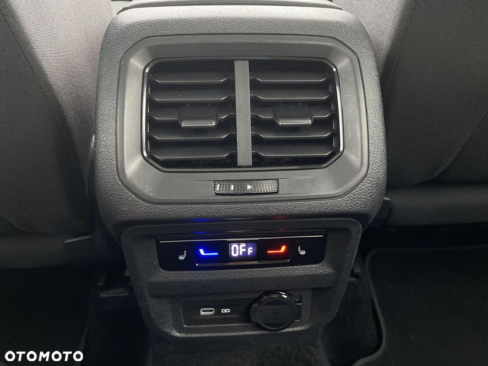 Volkswagen Tiguan 2.0 TDI SCR 4Mot Elegance DSG - 32