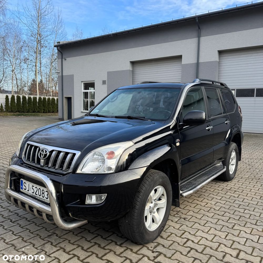 Toyota Land Cruiser - 4